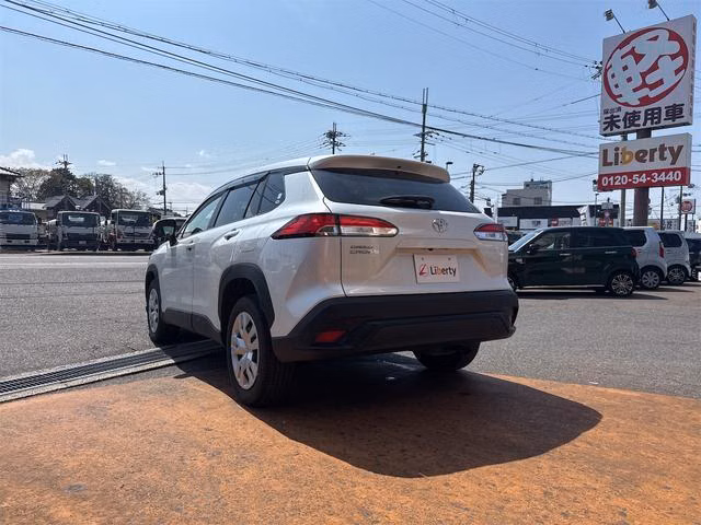 TOYOTA COROLLA CROSS