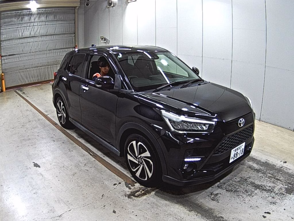 TOYOTA RAIZE
