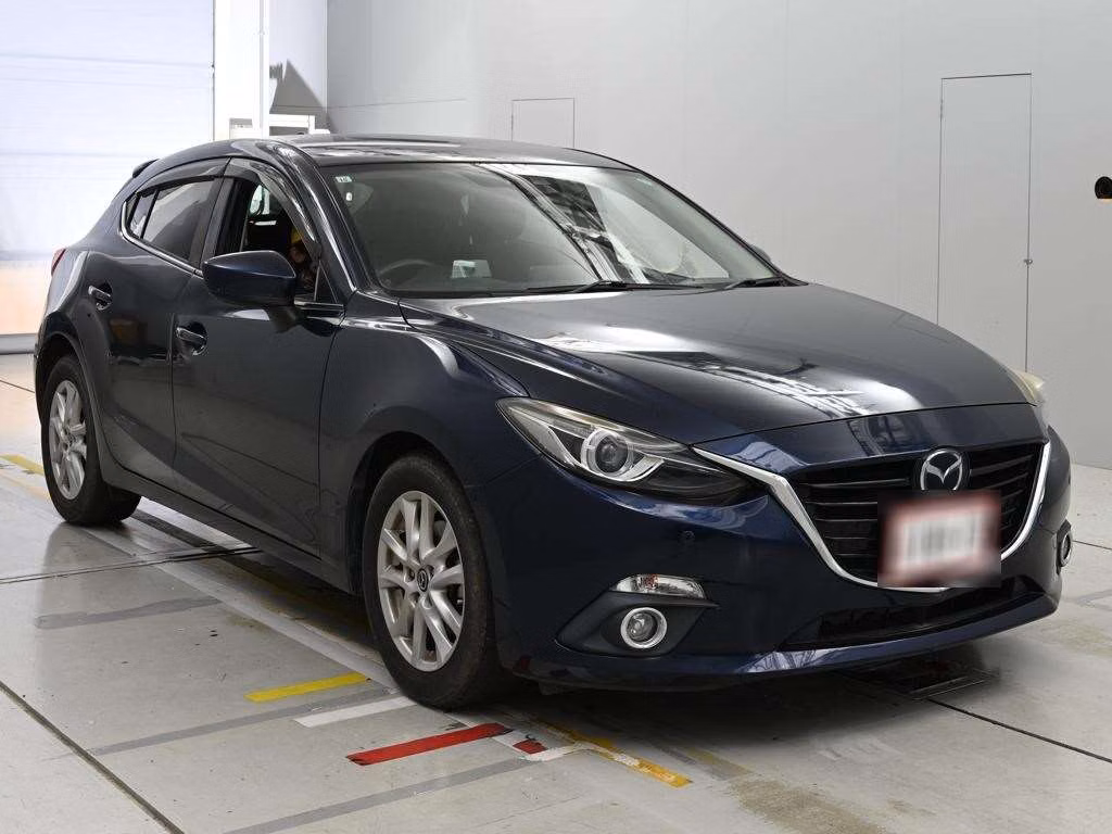 MAZDA AXELA