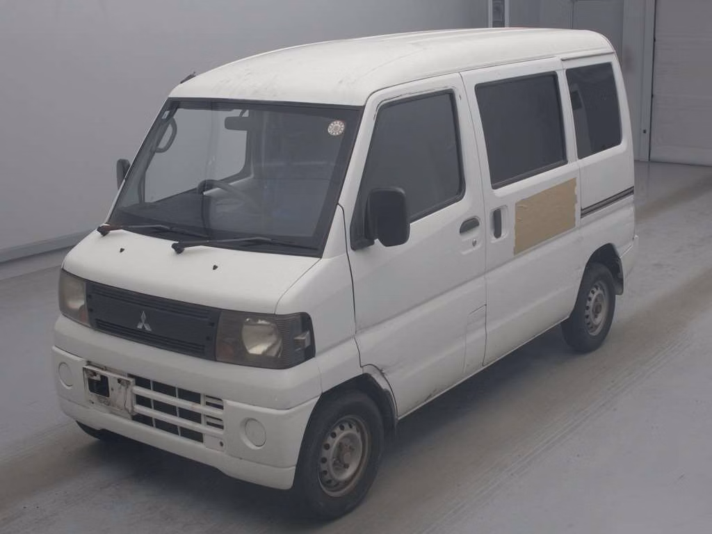 MITSUBISHI MINICAB