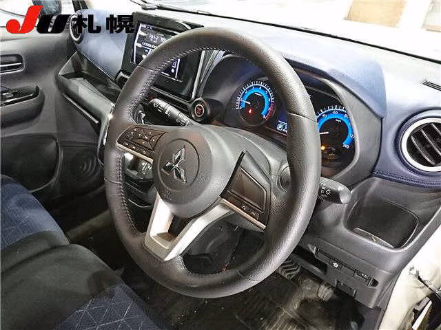 MITSUBISHI EK X