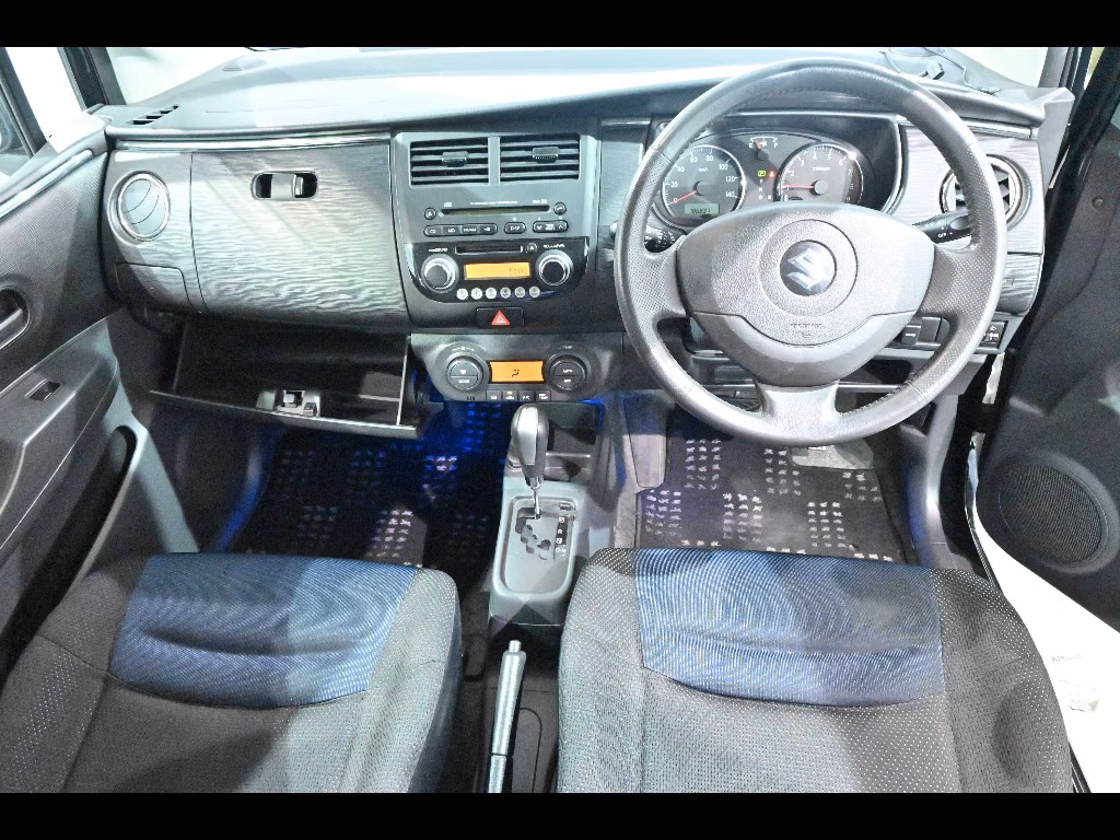 SUZUKI CERVO