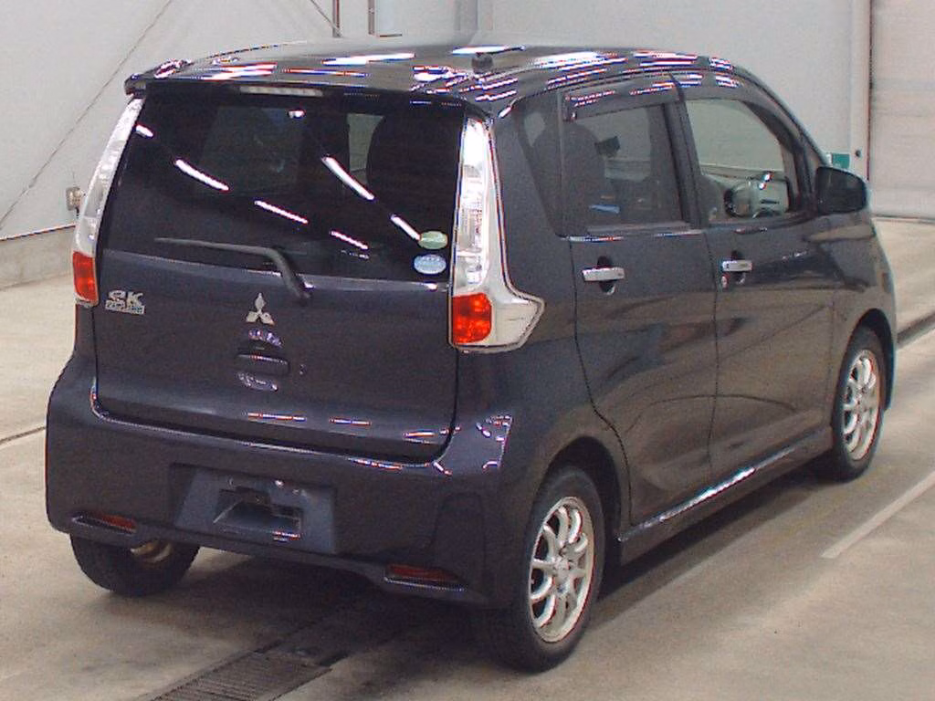 MITSUBISHI EK CUSTOM