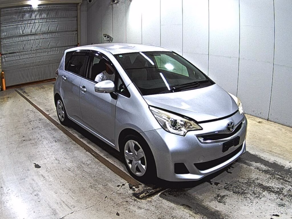 TOYOTA RACTIS