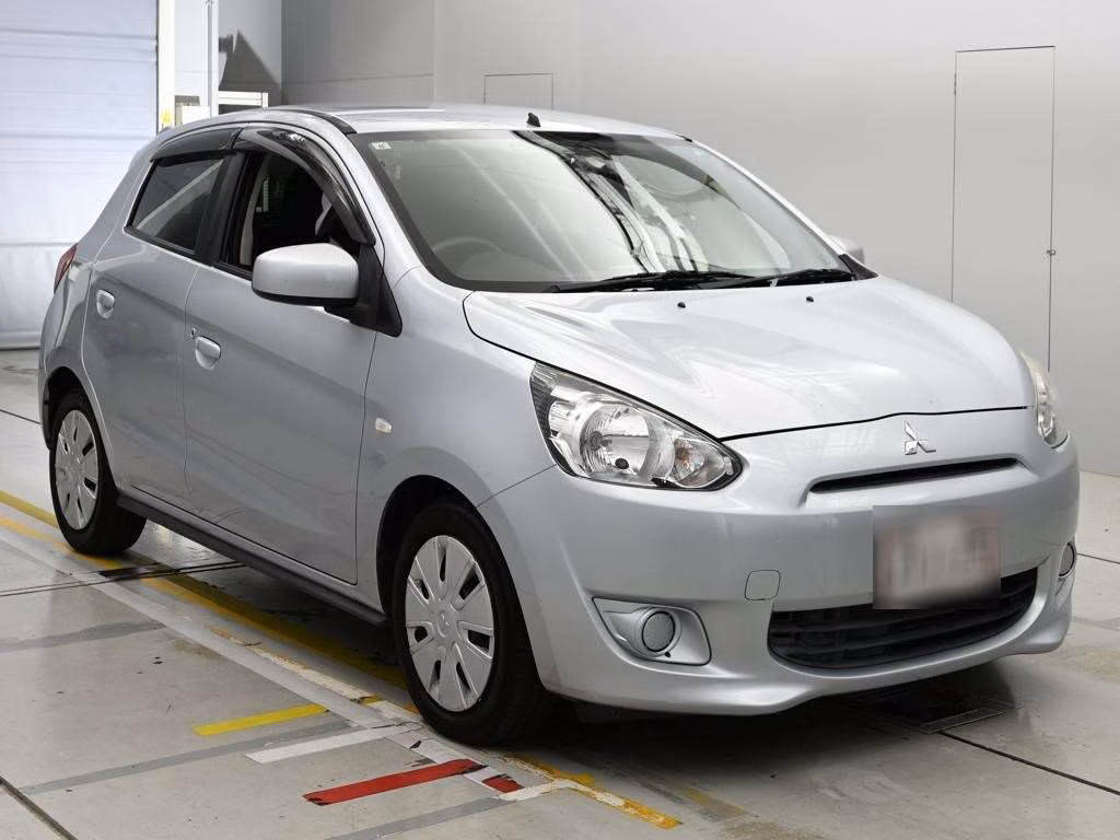 MITSUBISHI MIRAGE