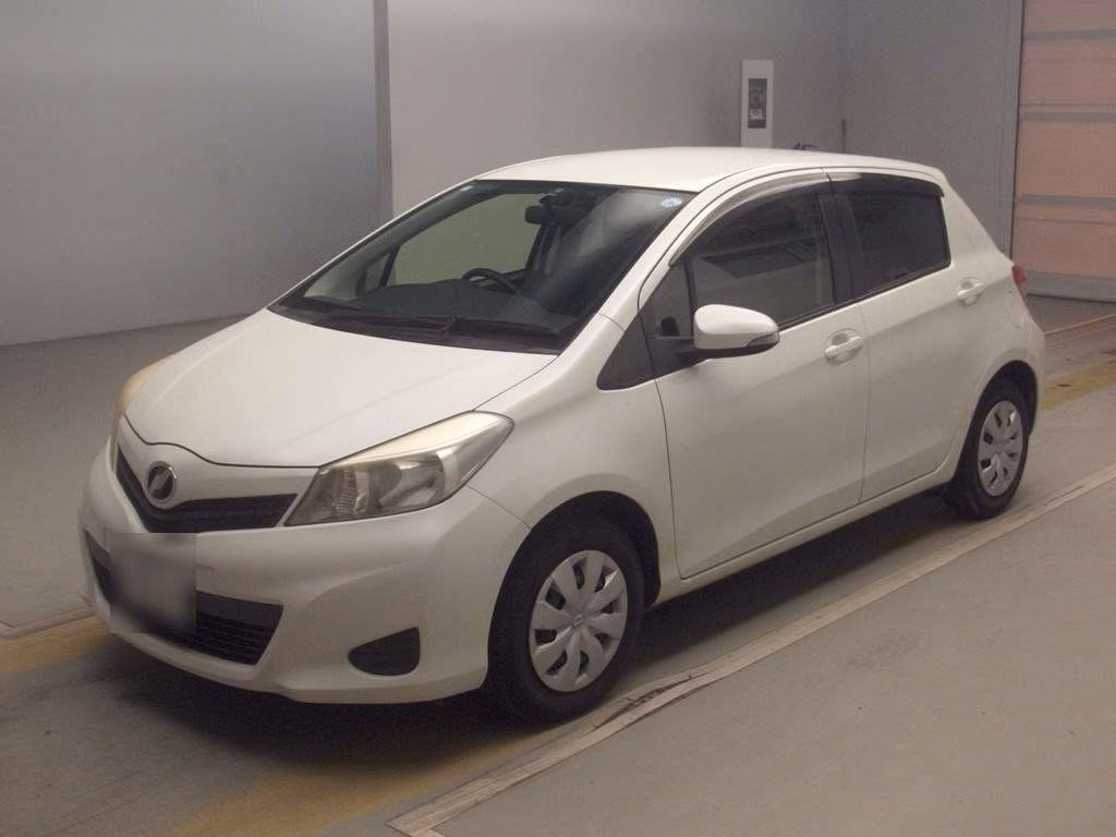 TOYOTA VITZ