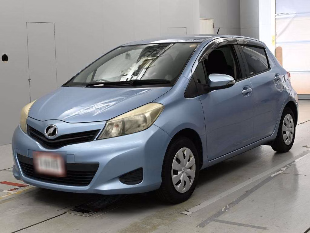 TOYOTA VITZ