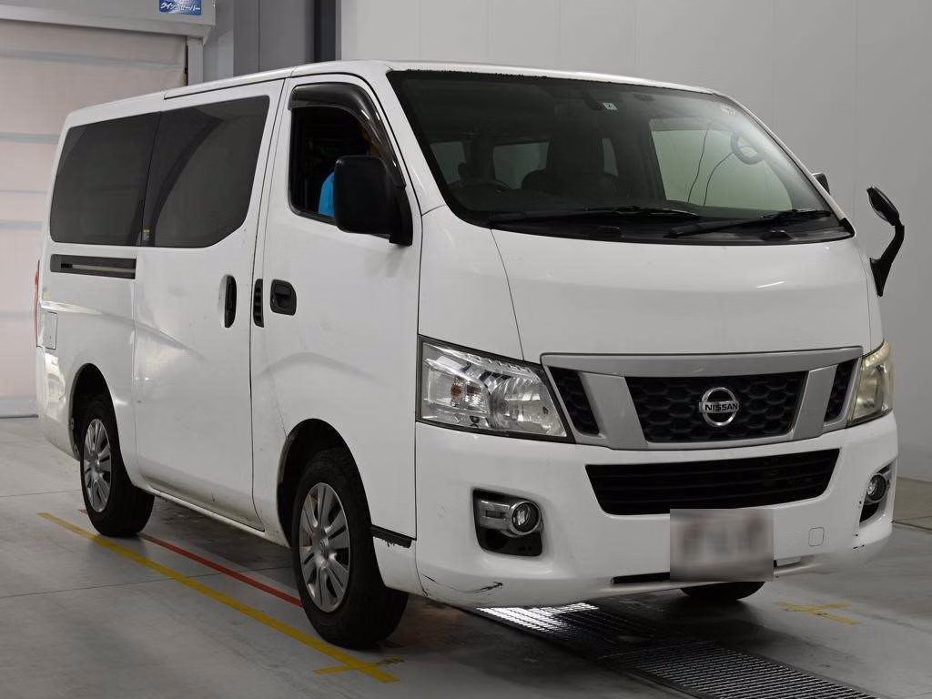 NISSAN NV350 CARAVAN