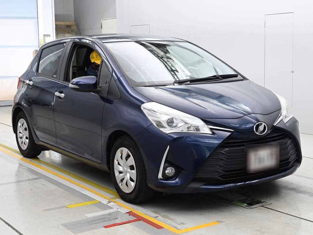 TOYOTA VITZ