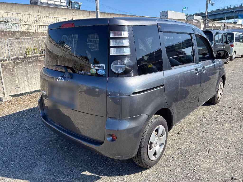 TOYOTA SIENTA