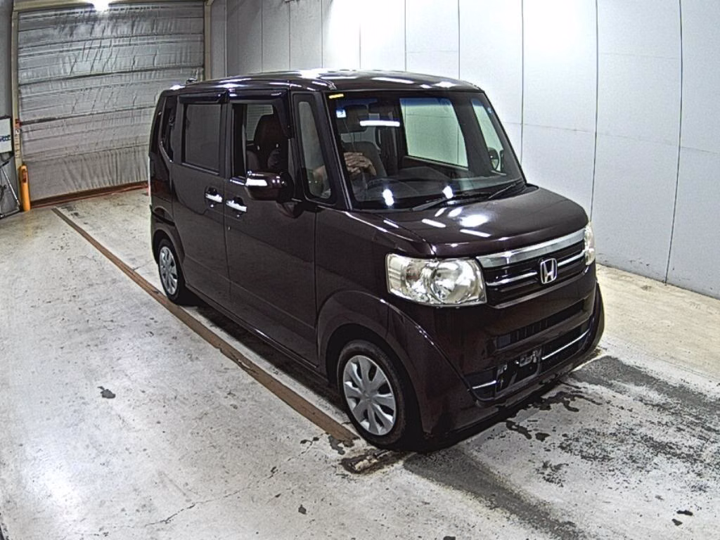 HONDA N-BOX
