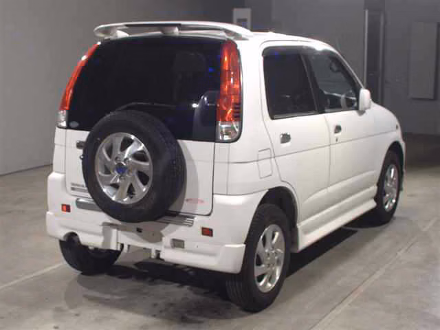 DAIHATSU TERIOS KID