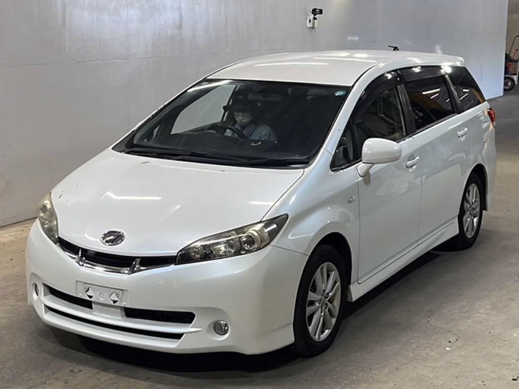 TOYOTA WISH