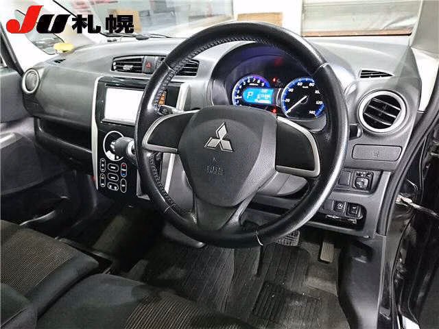 MITSUBISHI EK CUSTOM
