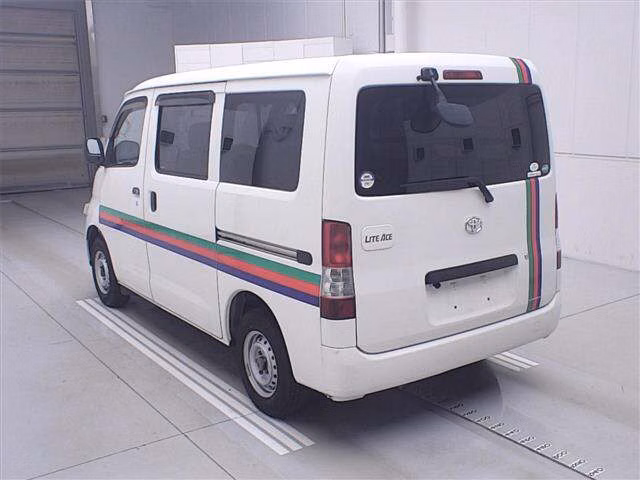 TOYOTA LITE ACE