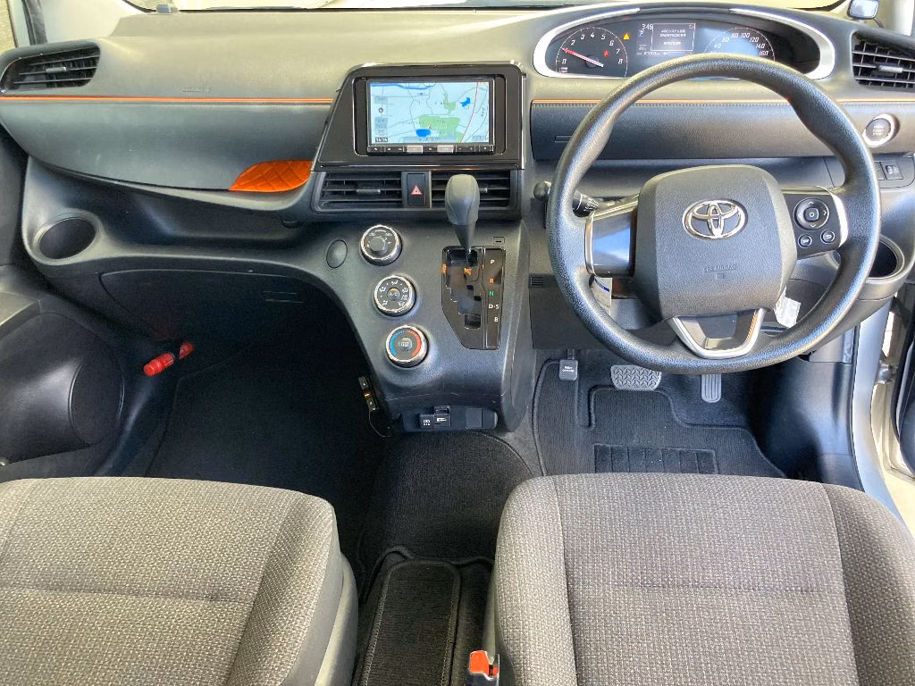 TOYOTA SIENTA