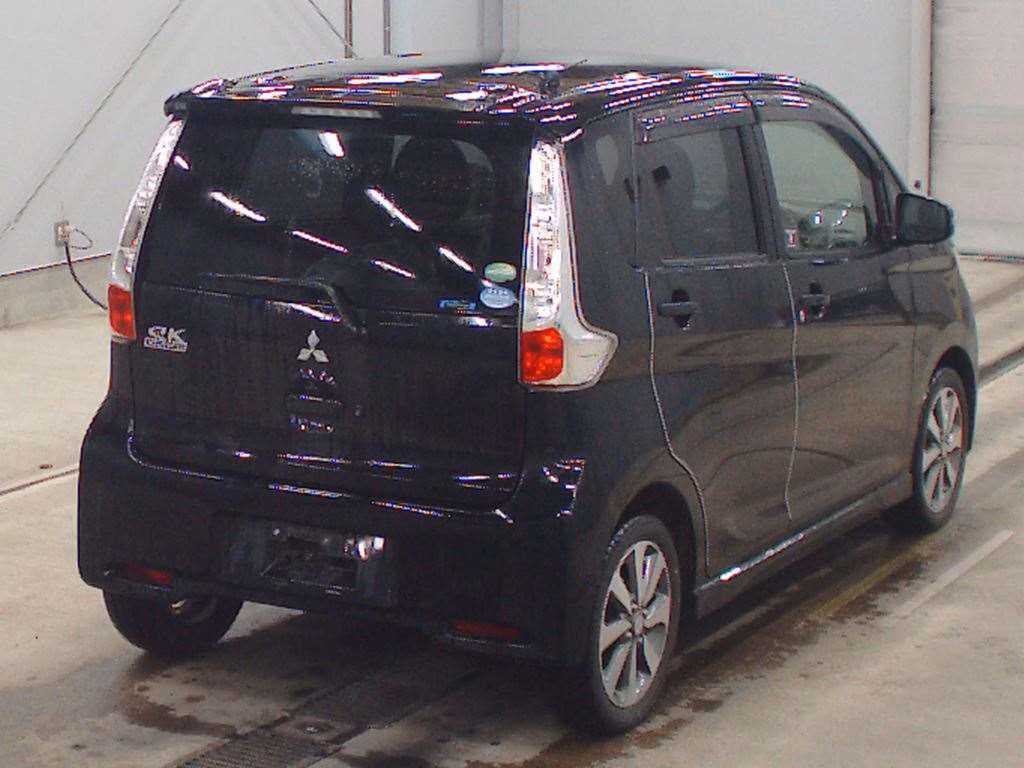 MITSUBISHI EK CUSTOM