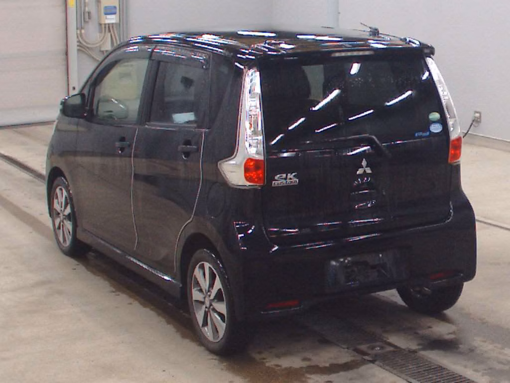 MITSUBISHI EK CUSTOM