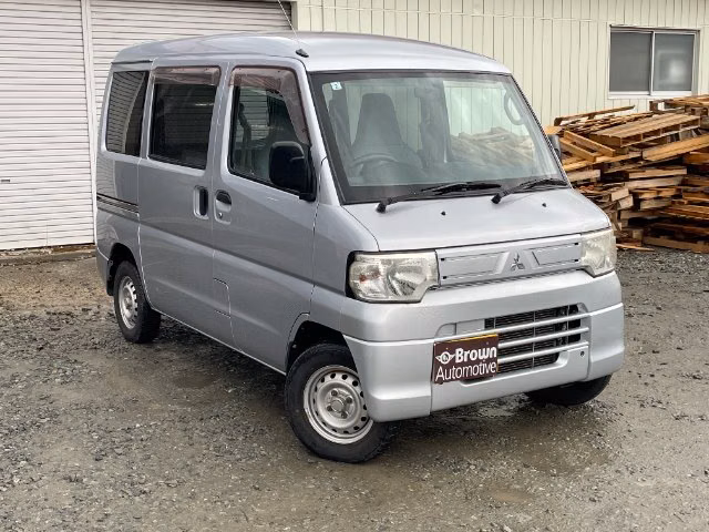 MITSUBISHI MINICAB