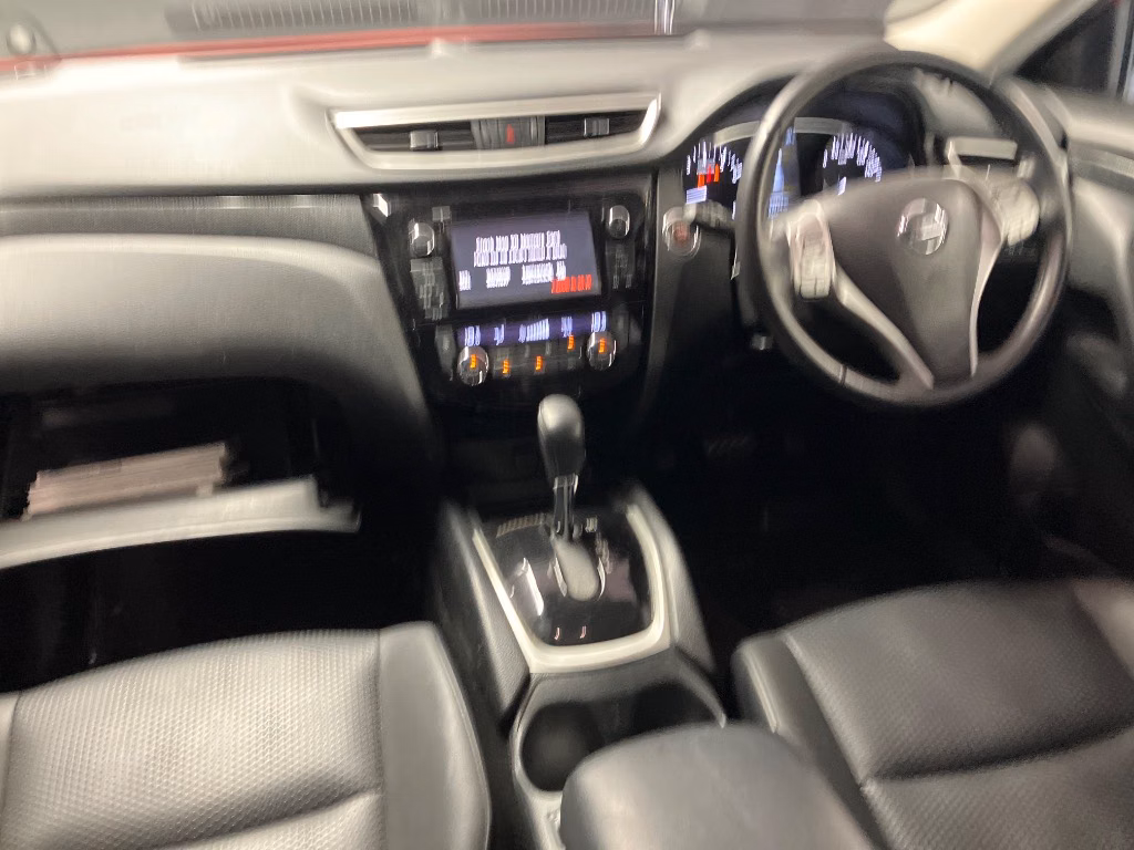 NISSAN X-TRAIL