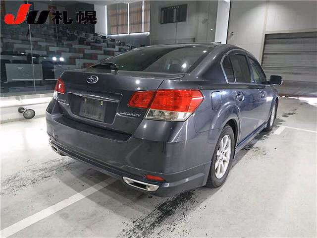 SUBARU LEGACY B4