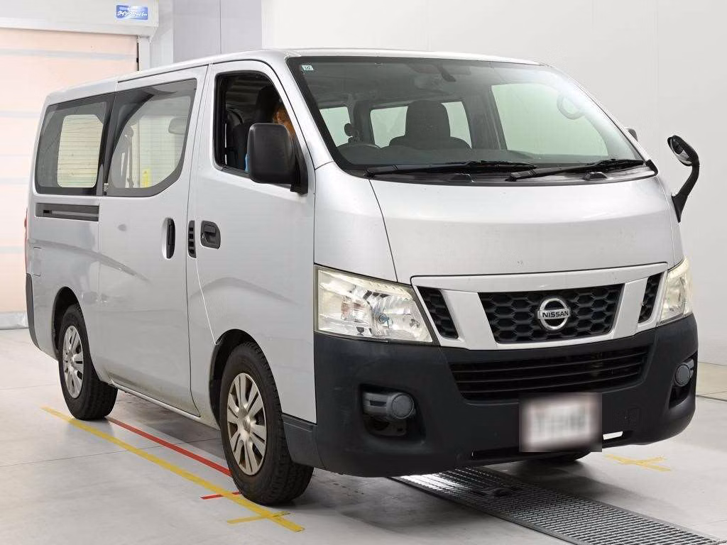 NISSAN NV350 CARAVAN