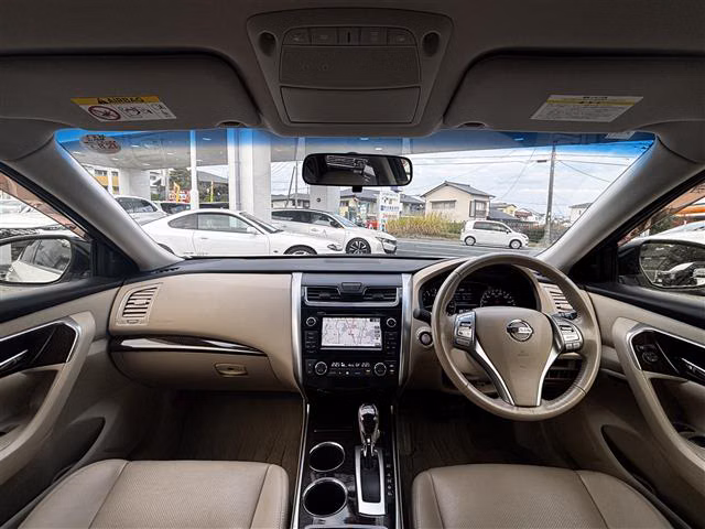 NISSAN TEANA