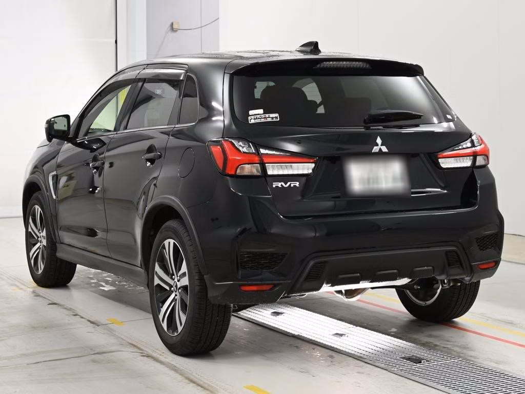 MITSUBISHI RVR