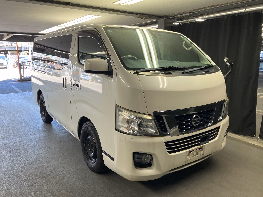 NISSAN NV350 CARAVAN