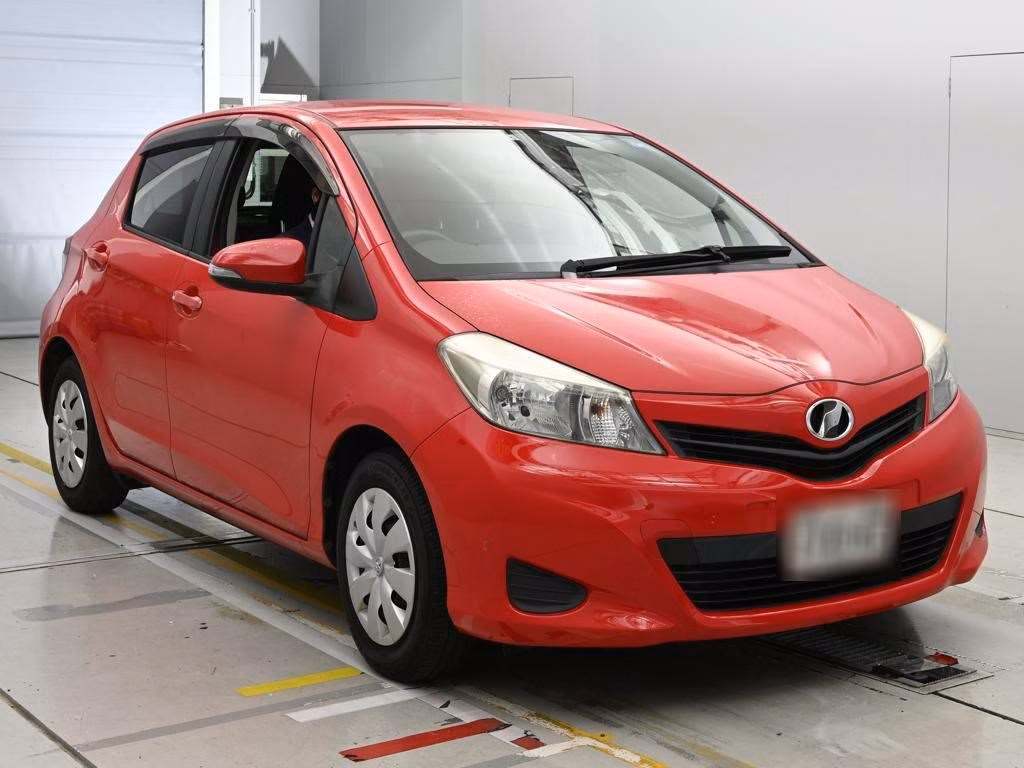 TOYOTA VITZ