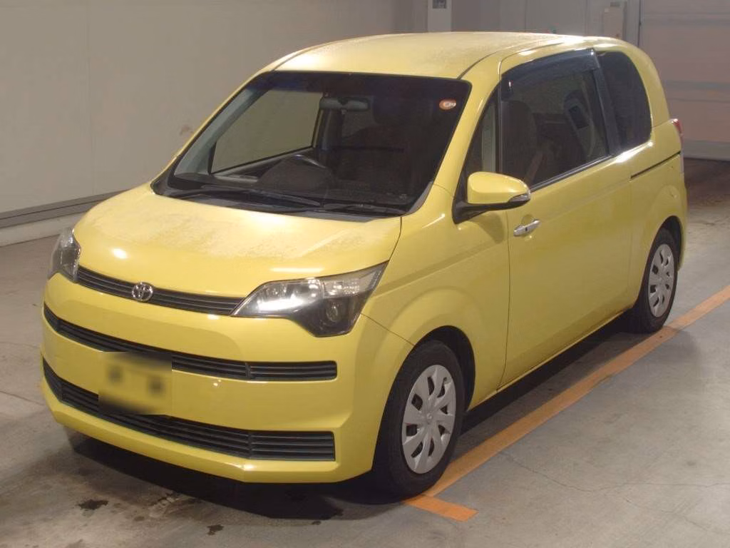 TOYOTA SPADE