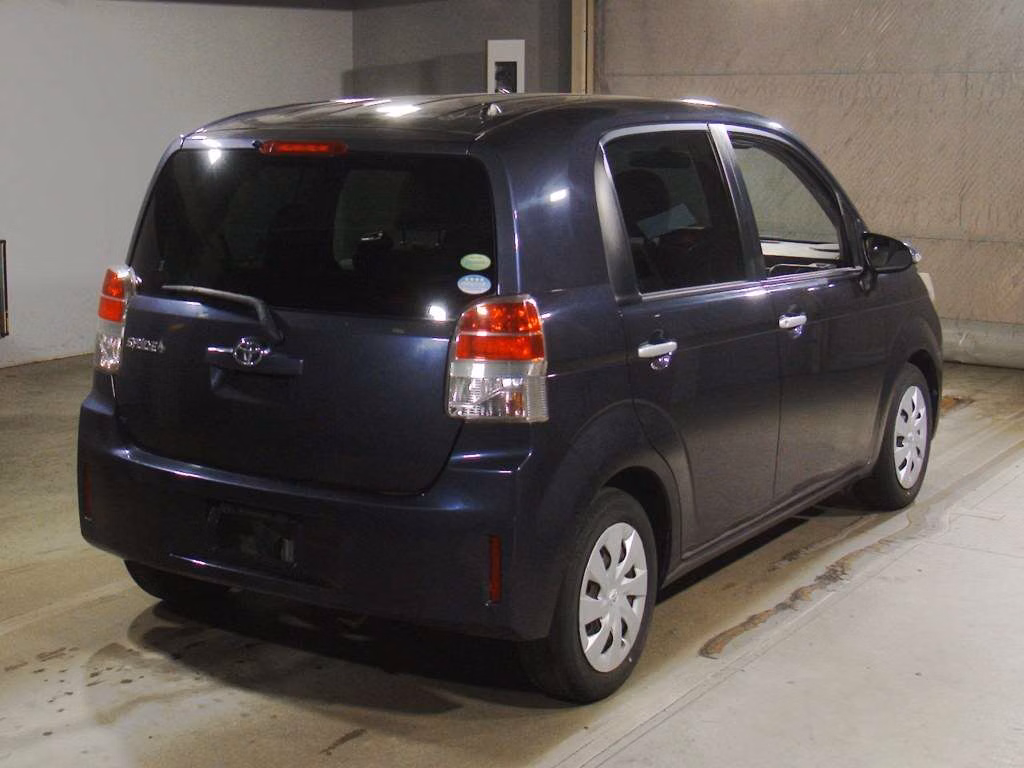 TOYOTA SPADE