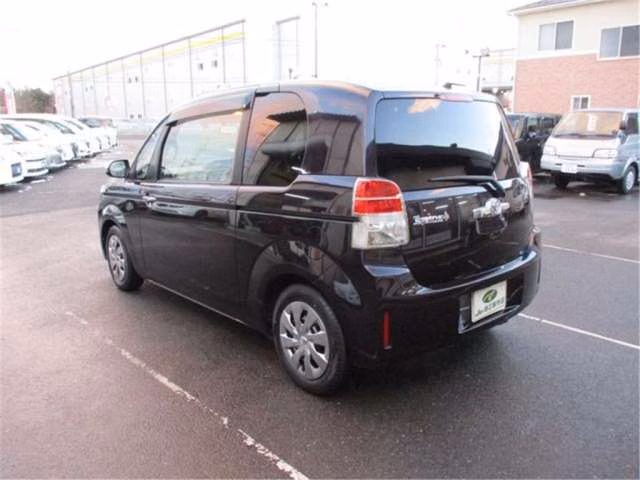 TOYOTA SPADE
