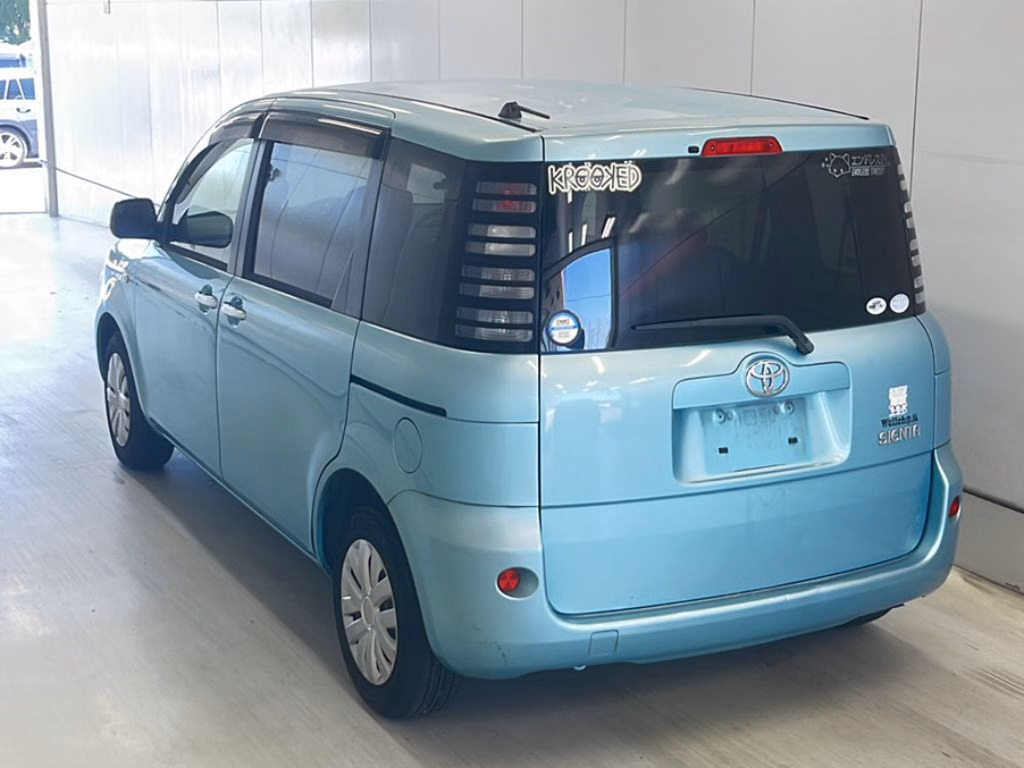 TOYOTA SIENTA