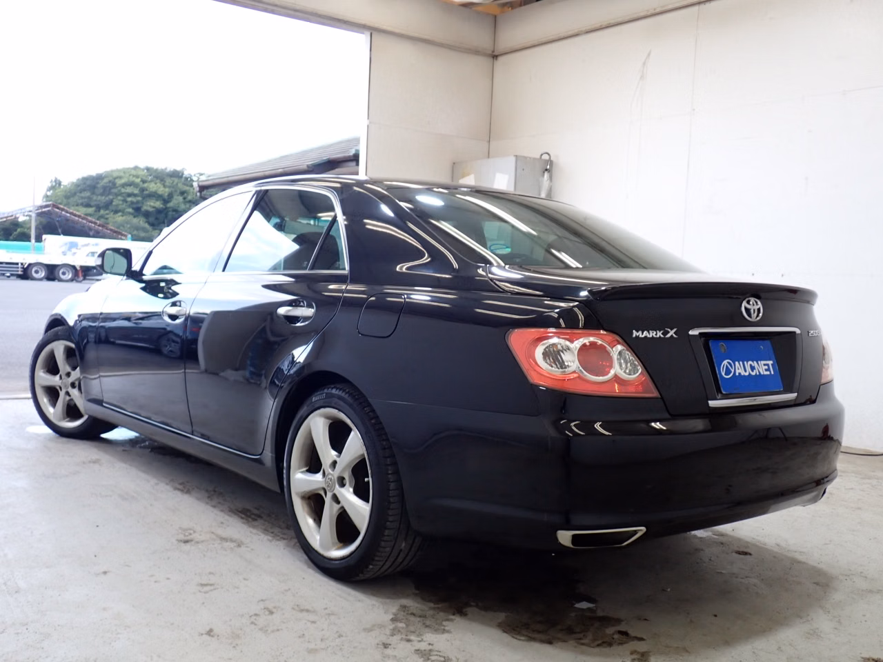 TOYOTA MARK X