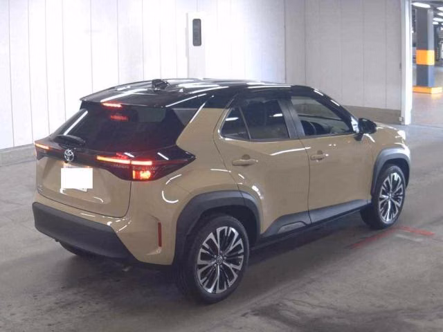 TOYOTA YARIS CROSS