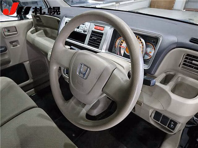 HONDA LIFE
