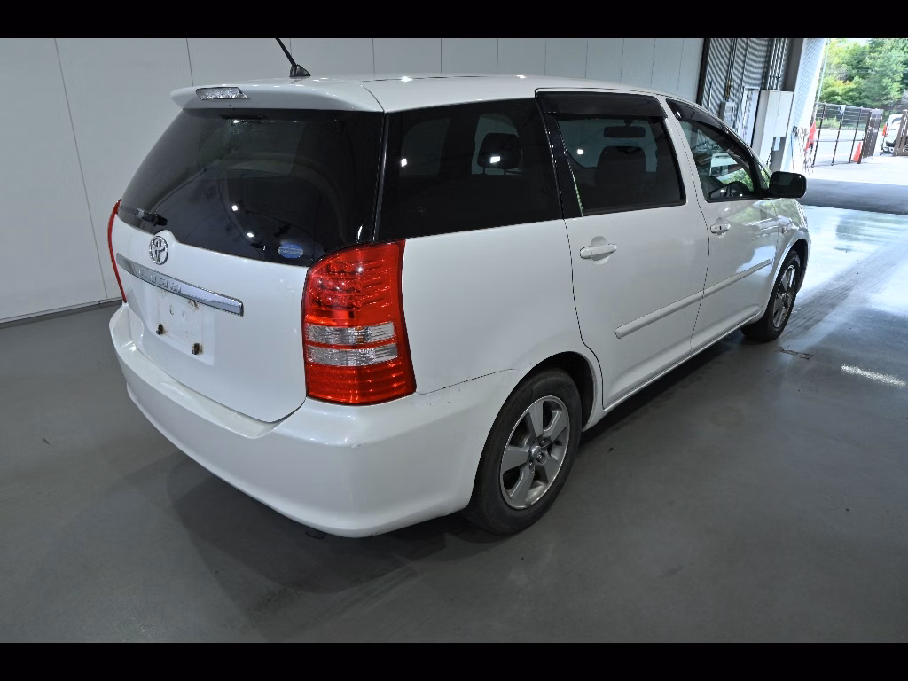 TOYOTA WISH