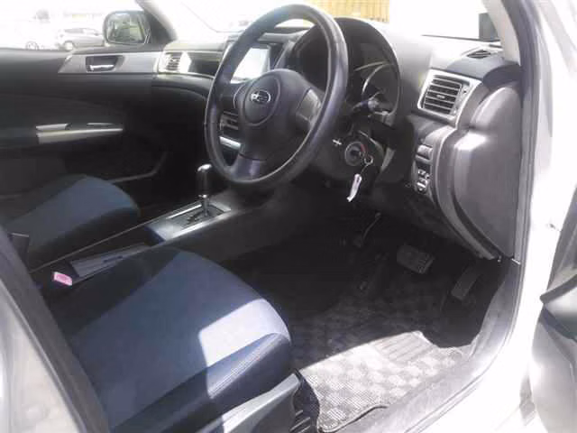 SUBARU EXIGA