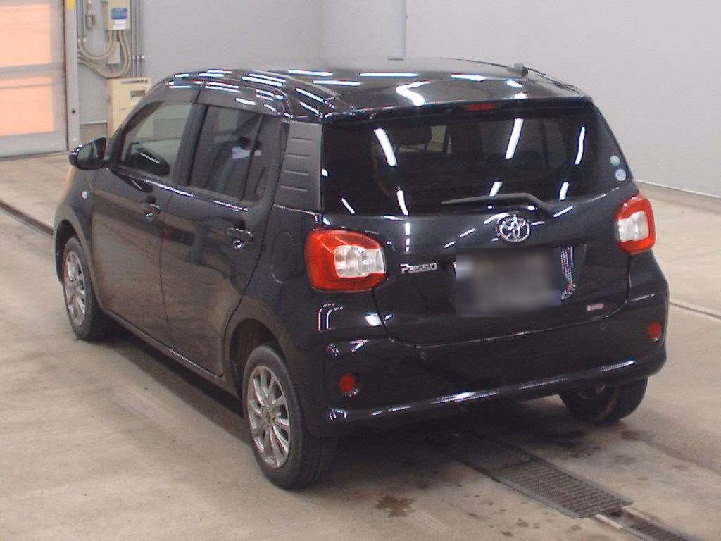 TOYOTA PASSO