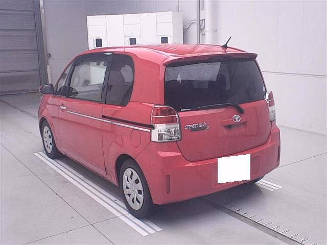 TOYOTA SPADE