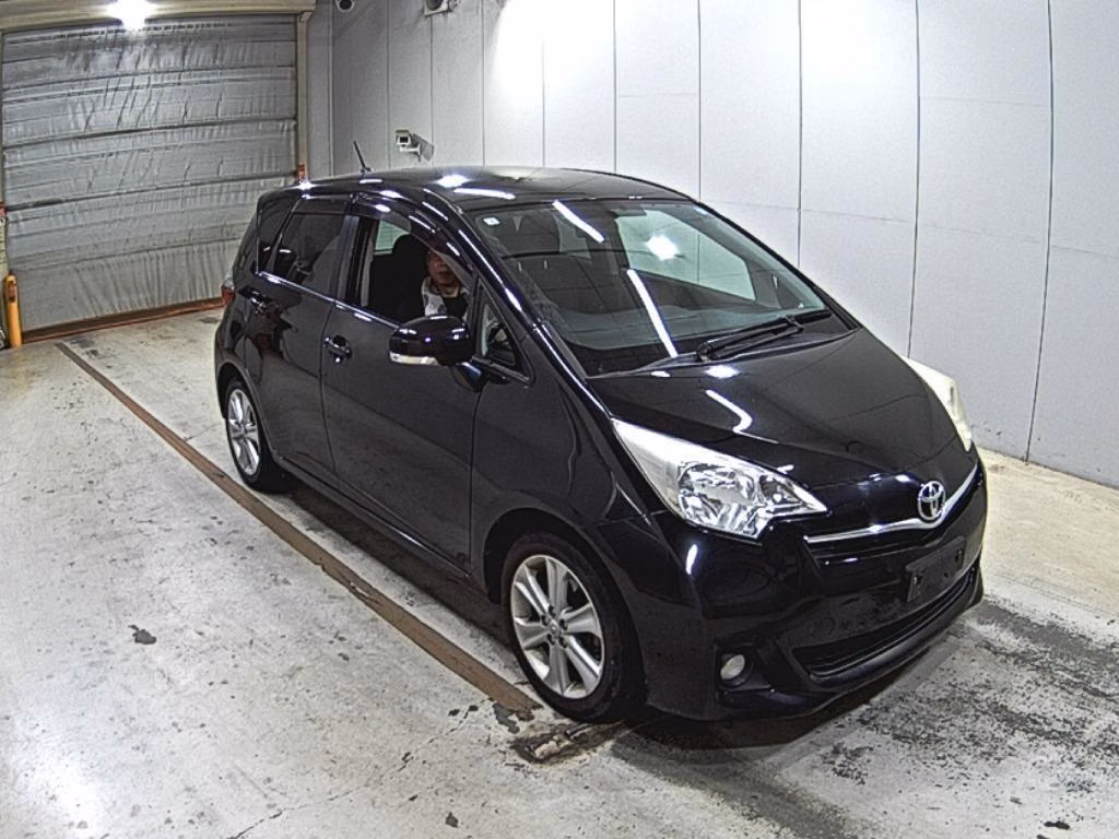 TOYOTA RACTIS