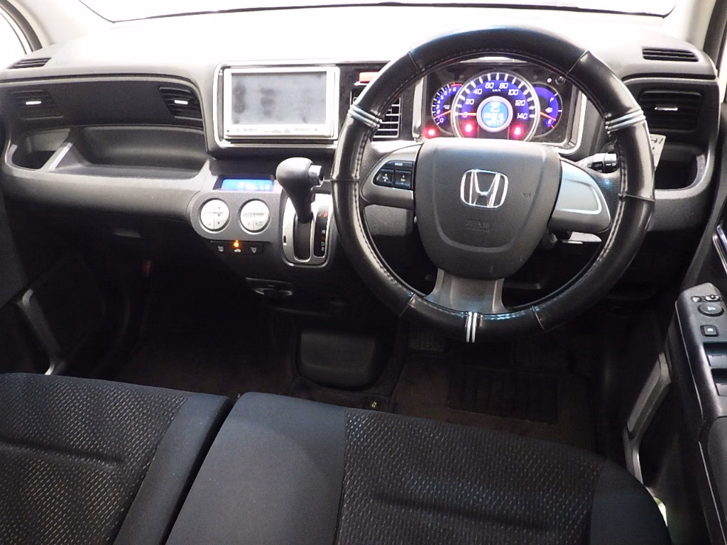 HONDA LIFE