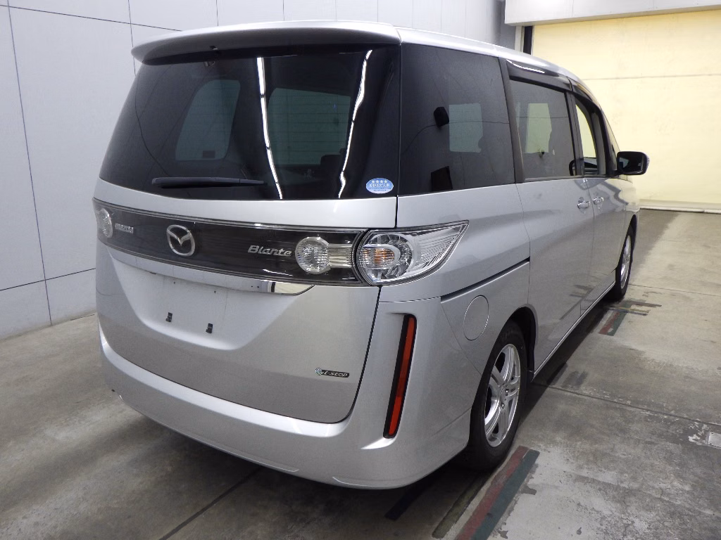 MAZDA BIANTE