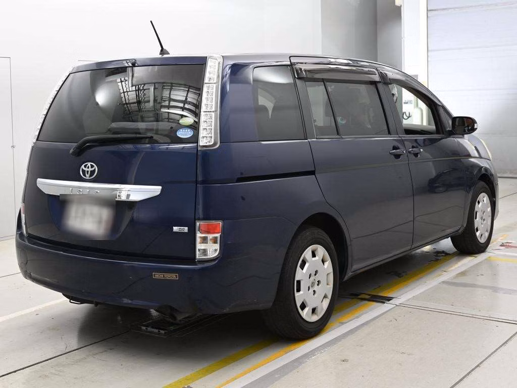 TOYOTA ISIS