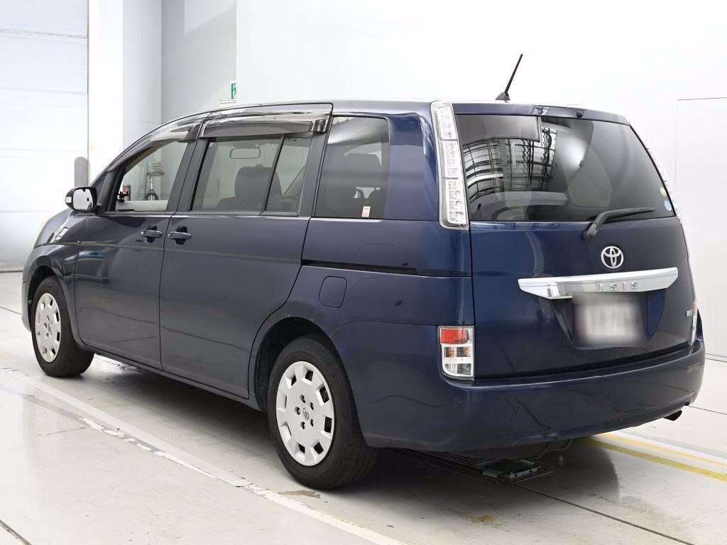 TOYOTA ISIS