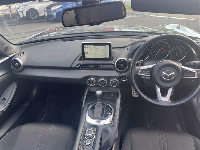 MAZDA MX-5