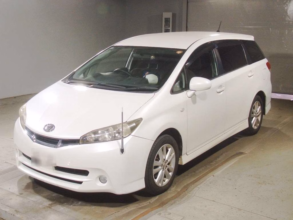 TOYOTA WISH