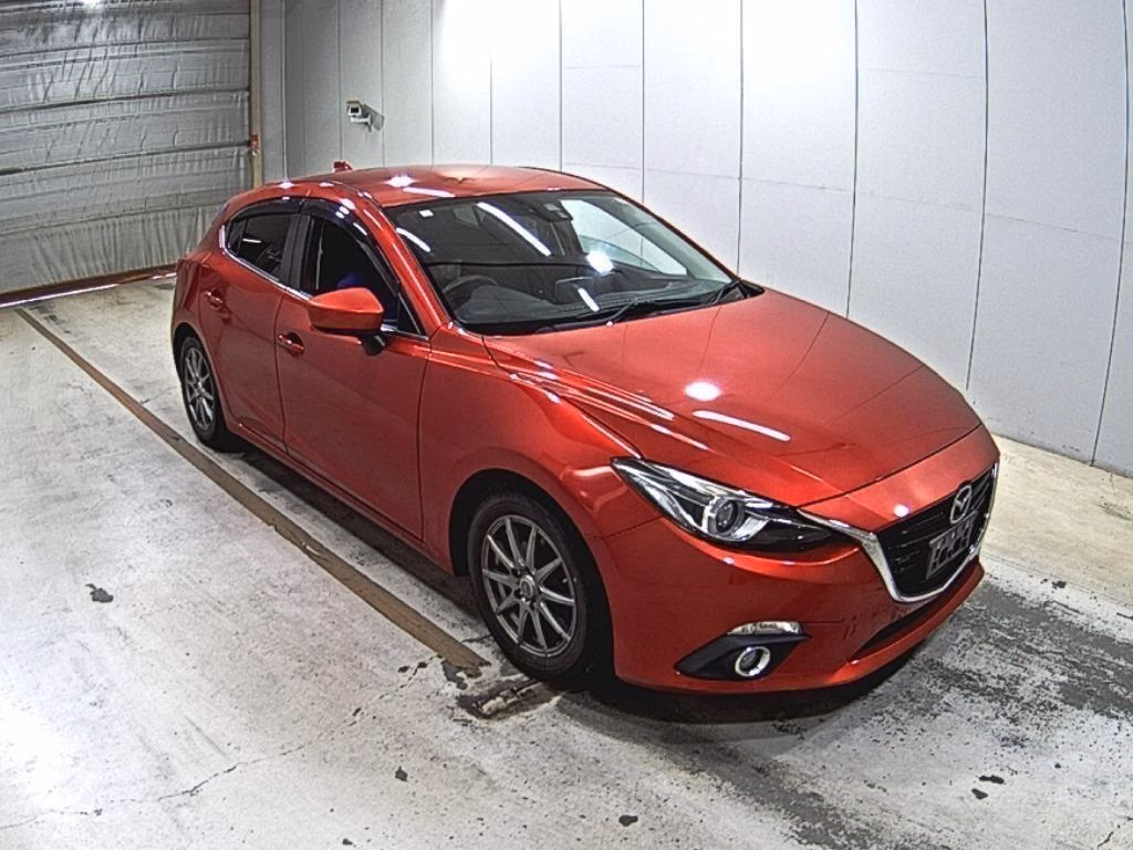 MAZDA AXELA
