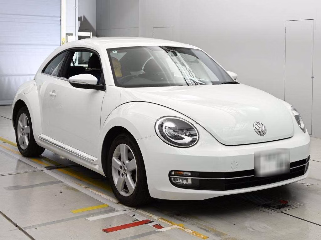 VOLKSWAGEN BEETLE
